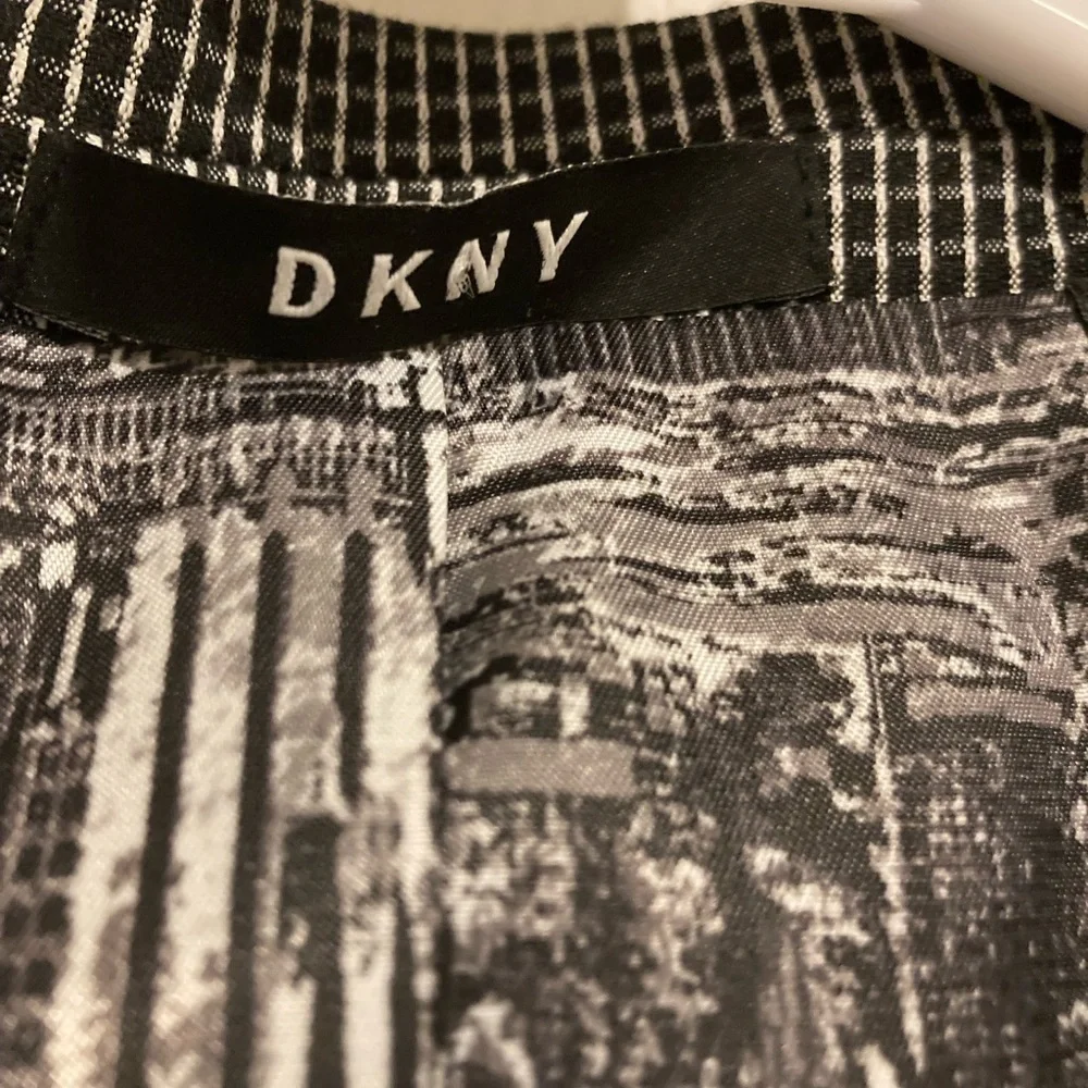 New DKNY Women’s Blazer Jacket Sz. 12R NWT - Picture 10 of 12